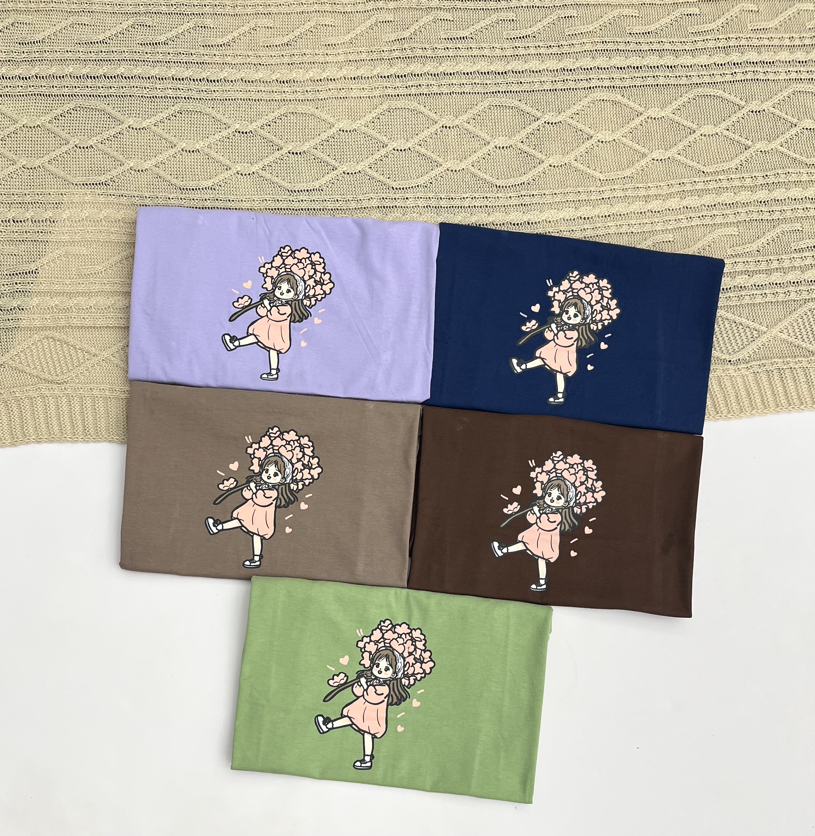 تاپ چاپي دختر گل فروش